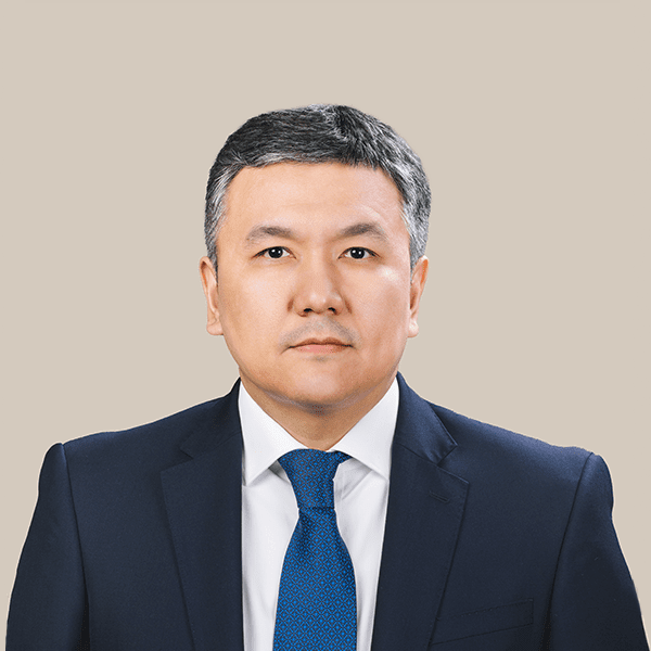 
					<strong>Карабаев Даурен Сапаралиевич</strong><!-- Карабаев Даурен Сапаралиевич -->