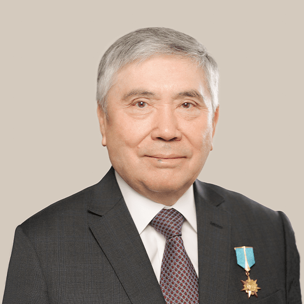 
					<strong>Карабалин Узакбай Сулейменович</strong><!-- Карабалин Узакбай Сулейменович -->